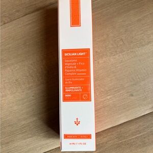 Skin and co Sicilian Light Illuminate